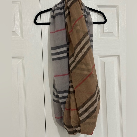 Fashion scarf wrap! Both colors included! - Picture 1 of 1